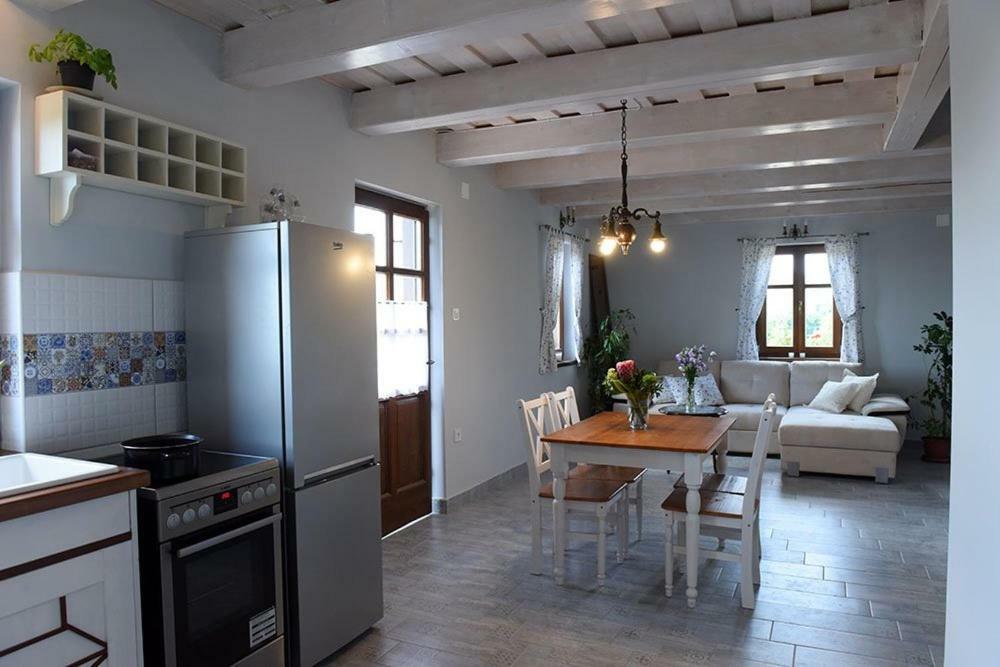 Casa Beata Villa Lesencetomaj Exterior photo